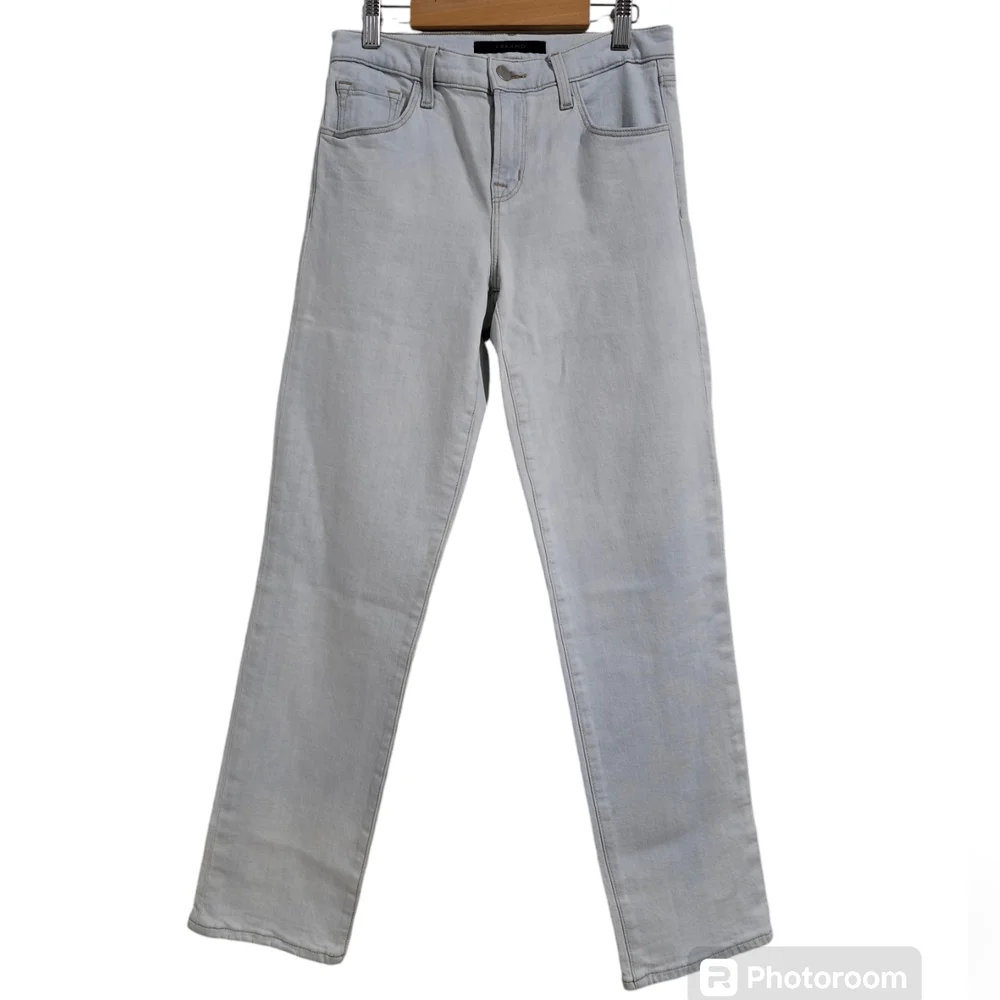 NEW J Brand Adele‎ Midrise Straight Jean Visionary Light Wash size 26